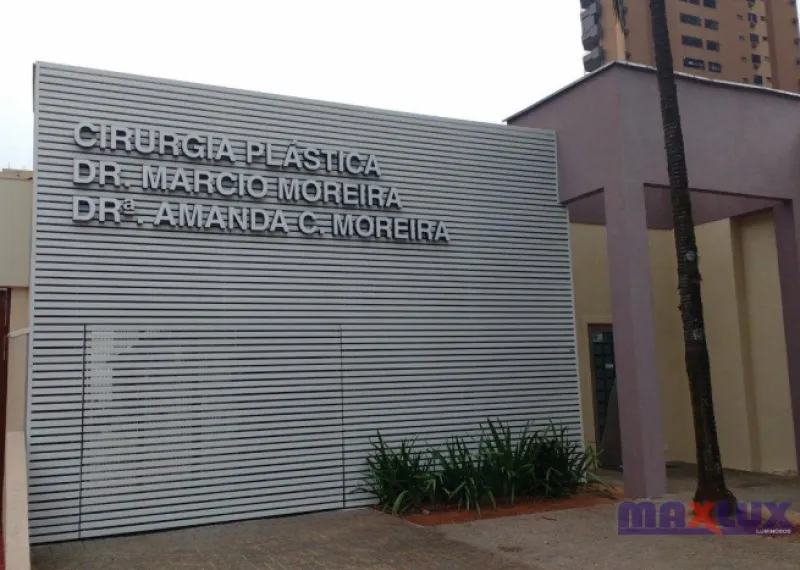 Dr. Marcio Moreira